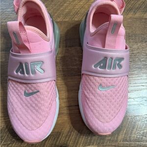 Youth Girls Nike Air~Great Condition~Slip On Size 2 Youth~Pink/Greyish Silver
